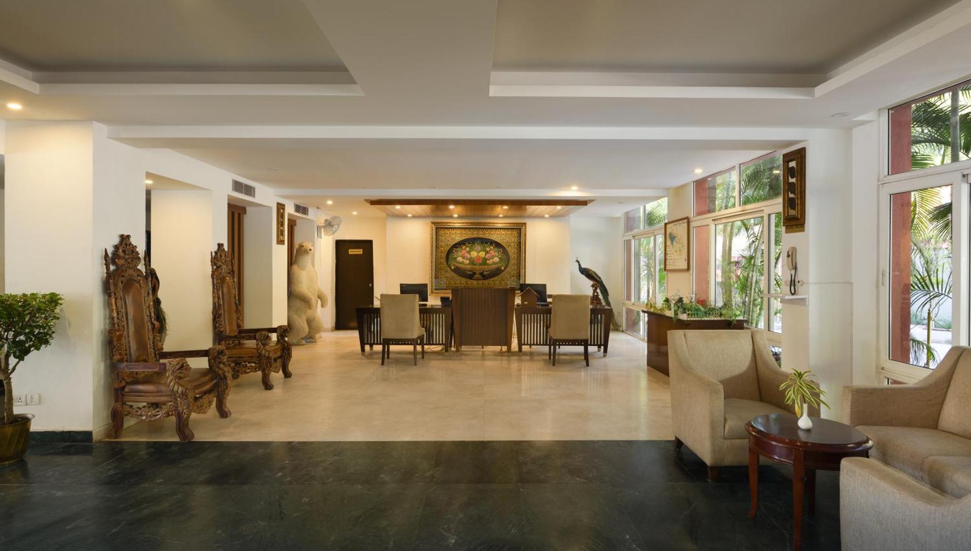 Country Inn Ayodhya - Opposite Airport ภายนอก รูปภาพ